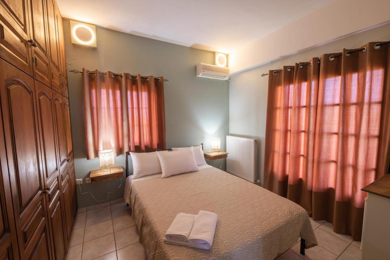 Villa Georgina B&B Katakolo Bagian luar foto