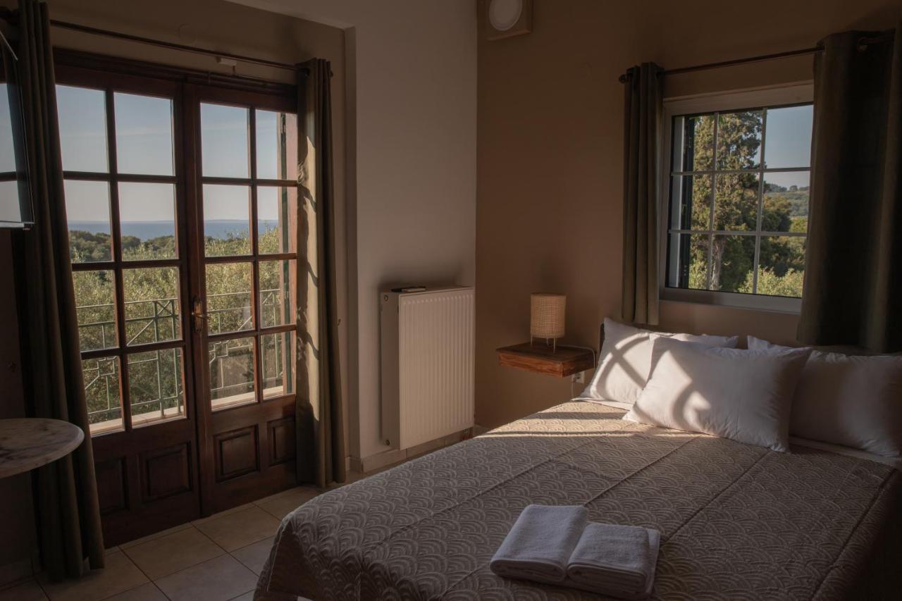 Villa Georgina B&B Katakolo Bagian luar foto