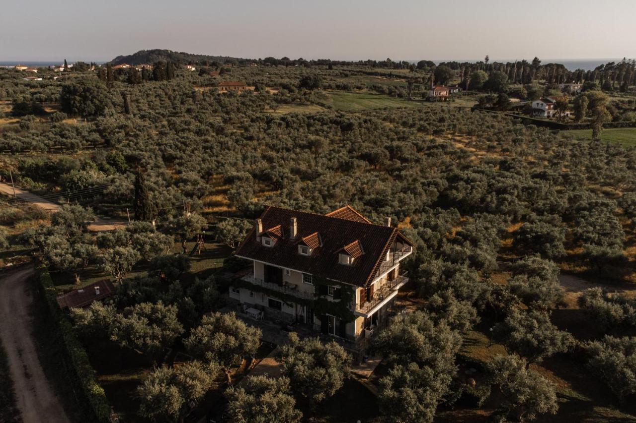 Villa Georgina B&B Katakolo Bagian luar foto